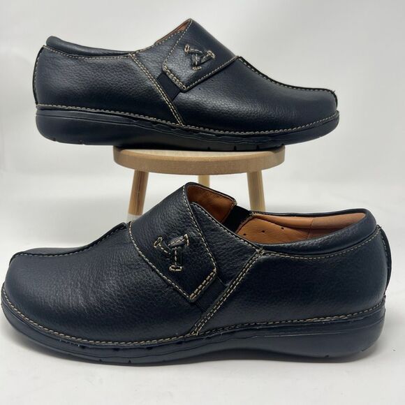 CLARKS Unstructured Women’s Leather Shoes 11W Black Slip On Cushioned Wide EUC - Picture 1 of 11